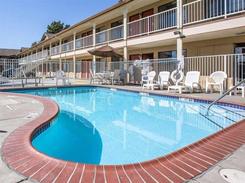 Quality Inn & Suites Woodland - Sacramento Airport Exterior photo